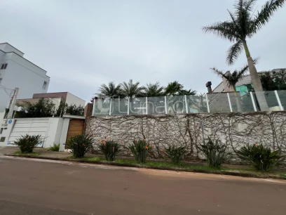 Casa com 4 Suítes - Miniatura - Lunardi Imóveis