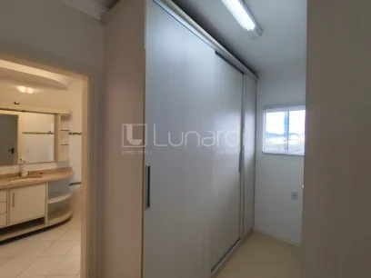 Casa com 3 Dormitórios - Miniatura - Lunardi Imóveis