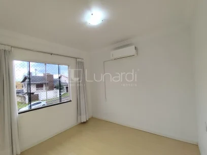 Casa com 3 Dormitórios - Miniatura - Lunardi Imóveis