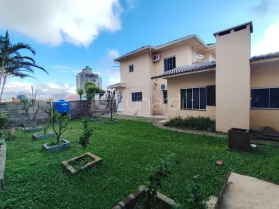 Casa com 3 Dormitórios - Miniatura - Lunardi Imóveis