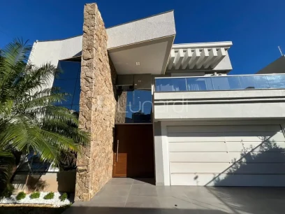 Casa com 3 Suítes - Miniatura - Lunardi Imóveis