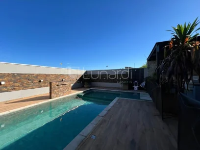 Casa com 3 Suítes - Miniatura - Lunardi Imóveis