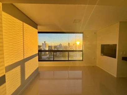 Apartamento com 3 Dormitórios - Lunardi Imóveis
