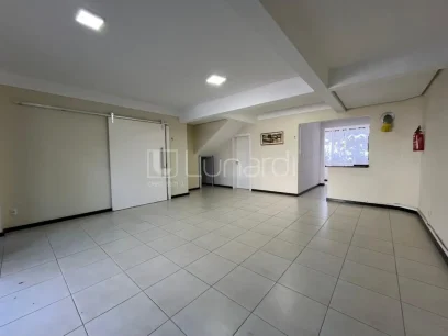 Casa com 3 Dormitórios - Miniatura - Lunardi Imóveis