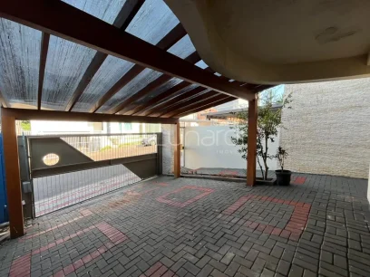 Casa com 3 Dormitórios - Miniatura - Lunardi Imóveis