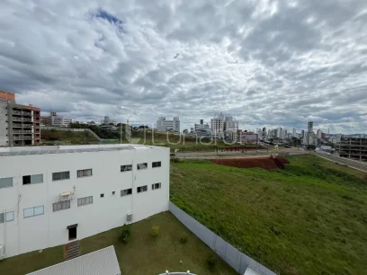 Apartamento com 2 Dormitórios - Miniatura - Lunardi Imóveis