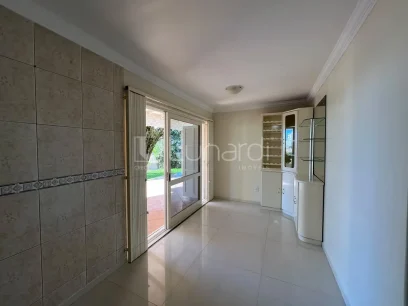 Casa com 4 Dormitórios - Miniatura - Lunardi Imóveis