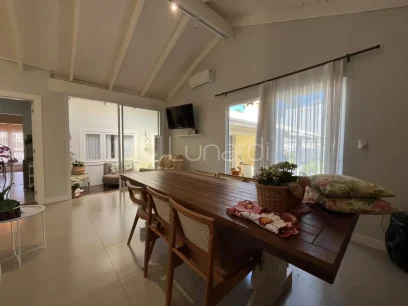 Casa com 3 Dormitórios - Miniatura - Lunardi Imóveis