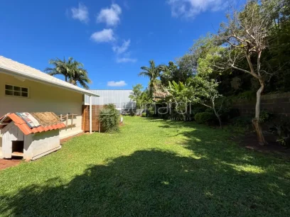 Casa com 3 Dormitórios - Miniatura - Lunardi Imóveis