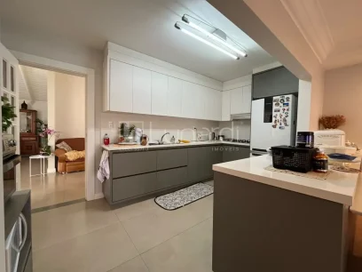 Casa com 3 Dormitórios - Miniatura - Lunardi Imóveis