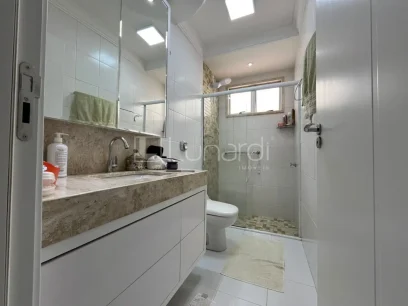 Casa com 3 Dormitórios - Miniatura - Lunardi Imóveis