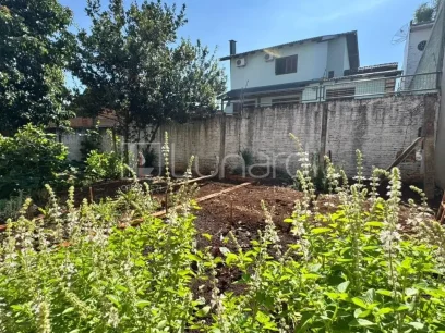 Casa com 3 Dormitórios - Miniatura - Lunardi Imóveis