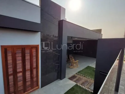 Casa com 2 Dormitórios - Miniatura - Lunardi Imóveis