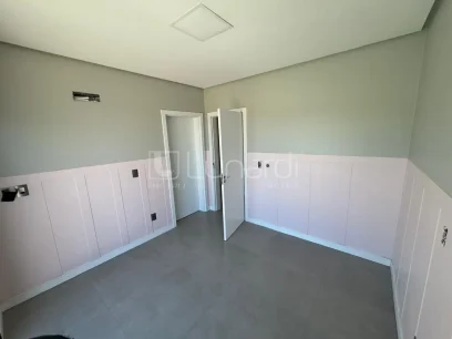 Casa com 3 Dormitórios - Miniatura - Lunardi Imóveis