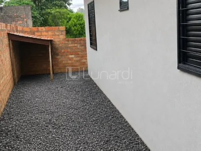 Casa com 2 Dormitórios - Miniatura - Lunardi Imóveis