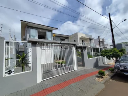 Casa com 4 Dormitórios - Miniatura - Lunardi Imóveis