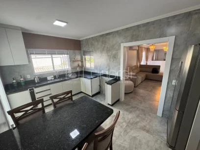 Casa com 5 Dormitórios - Miniatura - Lunardi Imóveis