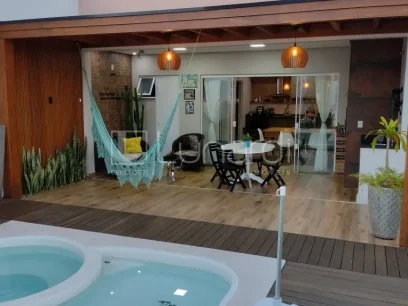 Casa com 2 Dormitórios - Miniatura - Lunardi Imóveis