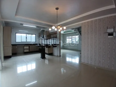 Casa com 5 Dormitórios - Miniatura - Lunardi Imóveis