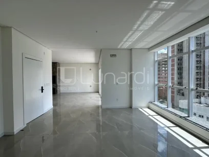 Apartamento com 4 Dormitórios - Miniatura - Lunardi Imóveis
