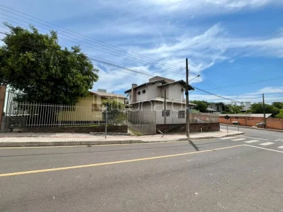 Casa com 3 Dormitórios - Miniatura - Lunardi Imóveis