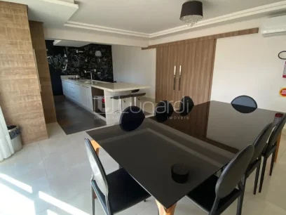 Apartamento com 2 Dormitórios - Miniatura - Lunardi Imóveis