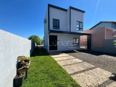 Casa com 3 Dormitórios - Miniatura - Lunardi Imóveis