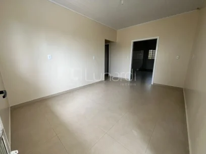 Casa com 3 Dormitórios - Miniatura - Lunardi Imóveis