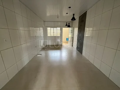 Casa com 3 Dormitórios - Miniatura - Lunardi Imóveis