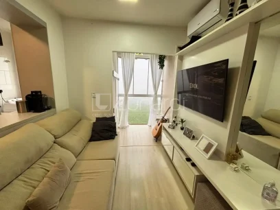 Apartamento com 2 Dormitórios - Miniatura - Lunardi Imóveis