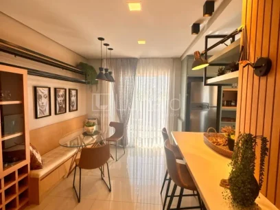 Apartamento com 2 Dormitórios - Lunardi Imóveis