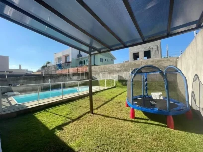 Casa com 2 Dormitórios - Miniatura - Lunardi Imóveis