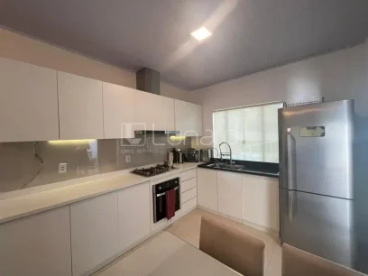 Casa com 2 Dormitórios - Miniatura - Lunardi Imóveis