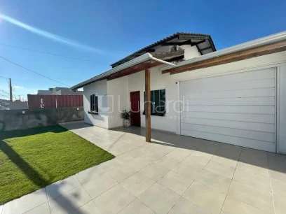 Casa com 2 Dormitórios - Miniatura - Lunardi Imóveis
