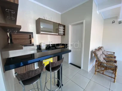 Casa com 3 Dormitórios - Miniatura - Lunardi Imóveis