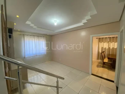 Casa com 3 Dormitórios - Miniatura - Lunardi Imóveis