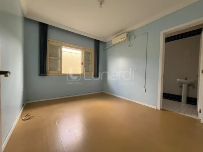 Casa com 4 Dormitórios - Miniatura - Lunardi Imóveis
