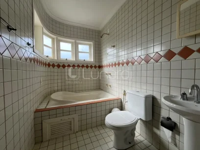 Casa com 4 Dormitórios - Miniatura - Lunardi Imóveis