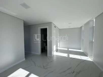 Casa com 3 Suítes - Miniatura - Lunardi Imóveis