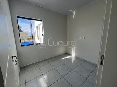 Casa com 2 Dormitórios - Miniatura - Lunardi Imóveis