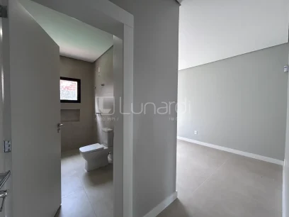 Casa com 4 Suítes - Miniatura - Lunardi Imóveis