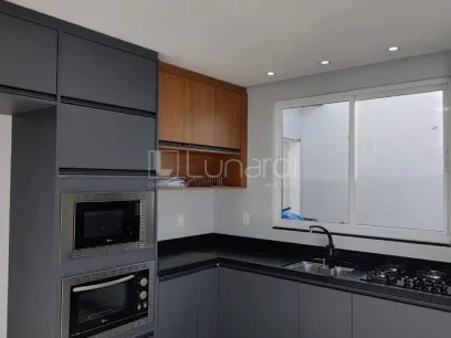 Casa com 3 Dormitórios - Miniatura - Lunardi Imóveis