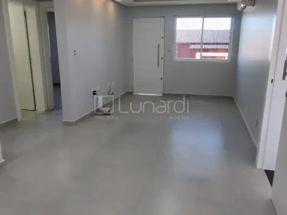 Casa com 3 Dormitórios - Miniatura - Lunardi Imóveis