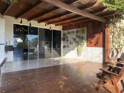 Casa com 3 Dormitórios - Miniatura - Lunardi Imóveis