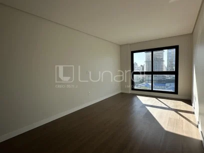 Apartamento com 3 Suítes - Miniatura - Lunardi Imóveis