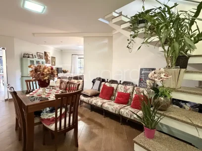 Casa com 3 Dormitórios - Miniatura - Lunardi Imóveis