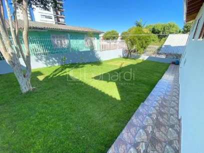 Casa com 3 Dormitórios - Miniatura - Lunardi Imóveis