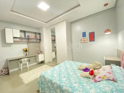 Casa com 3 Suítes - Miniatura - Lunardi Imóveis