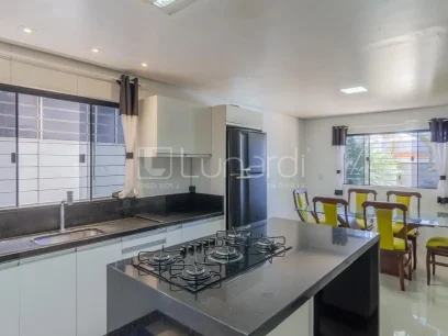 Casa com 3 Dormitórios - Miniatura - Lunardi Imóveis