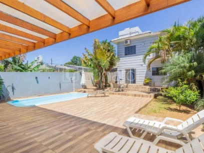 Casa com 3 Dormitórios - Lunardi Imóveis